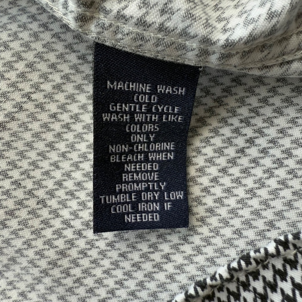 Chaps Classics Houndstooth Button Down Top Black … - image 3